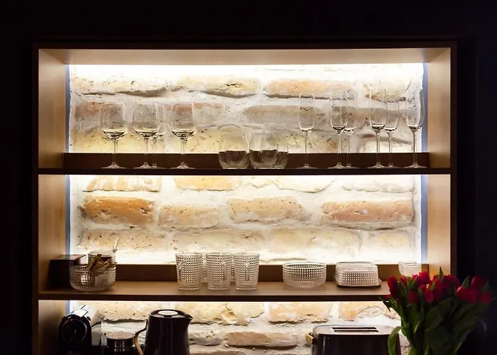 #stayhere - Historic Old Town Chic