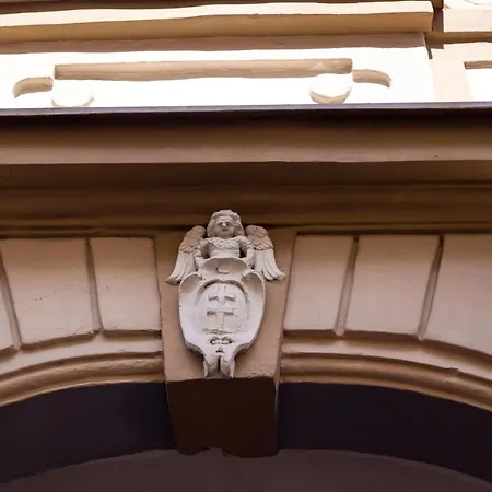 #stayhere - Historic Old Town Chic Апартаменти