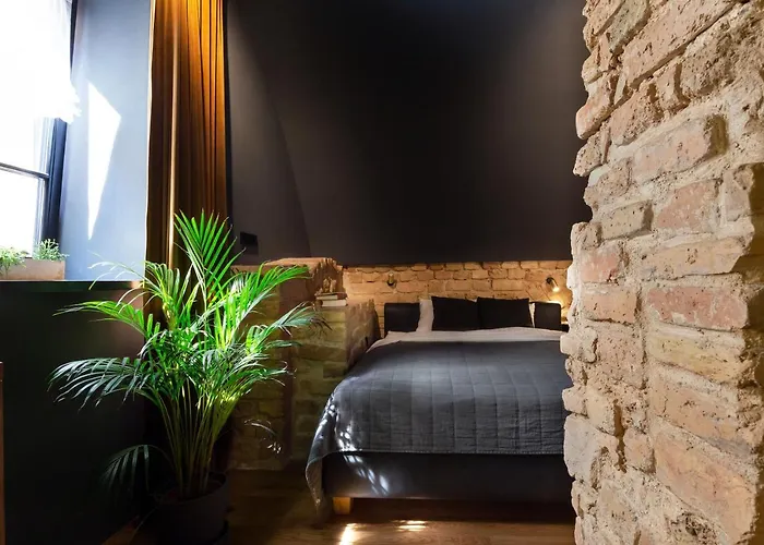 Апартаменти #stayhere - Historic Old Town Chic *